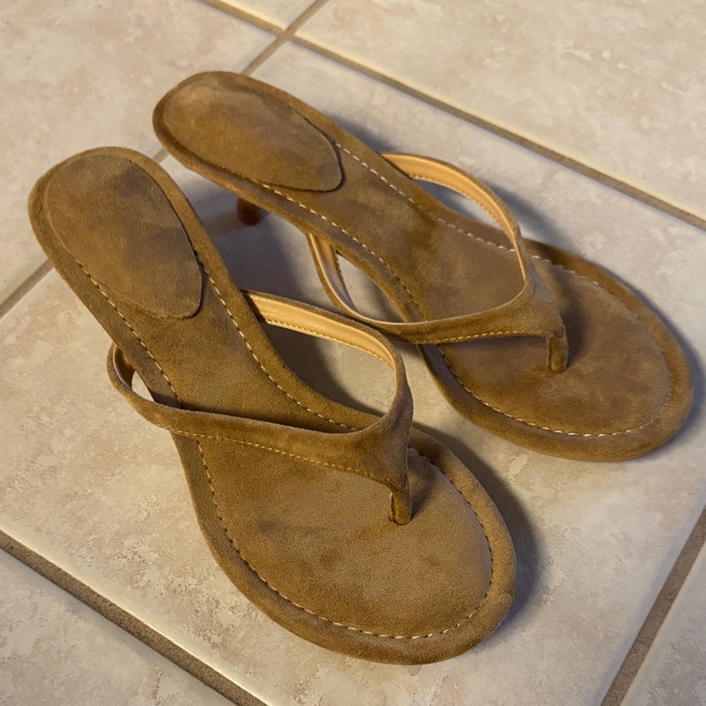 Tan Suede Thong Kitten Heels - Picture 2 of 5